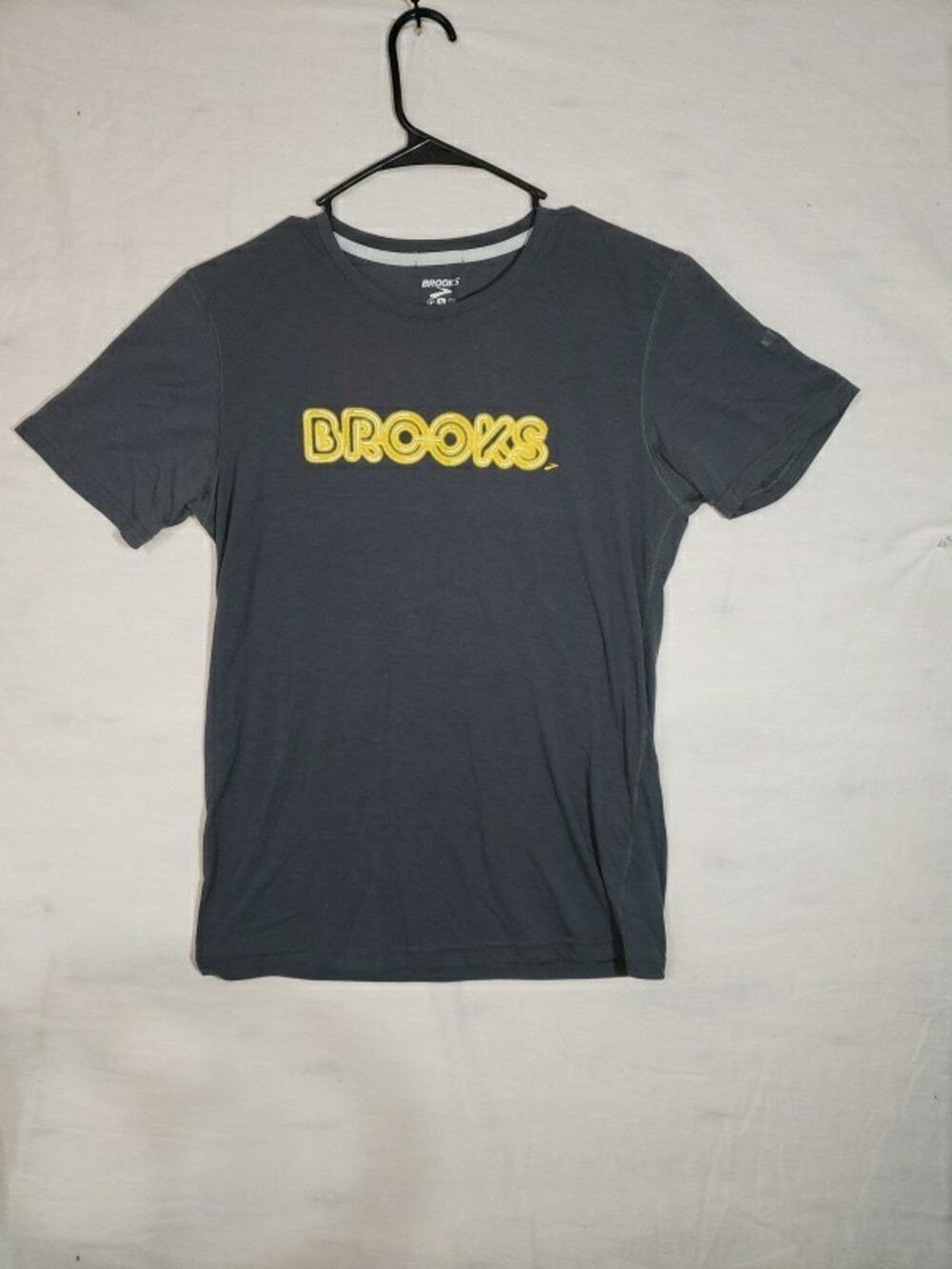Brooks Grey Logo Running Shirt S R319